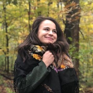 Meet your Posher, Anastasia